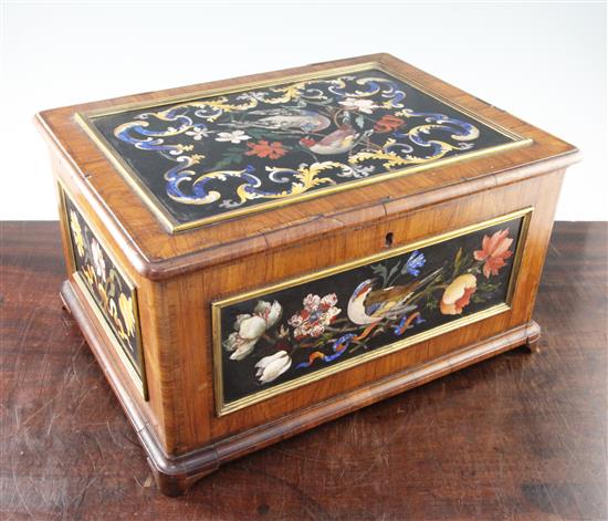 A large 19th century Italian kingwood and tulipwood crossbanded casket, 16.5in.